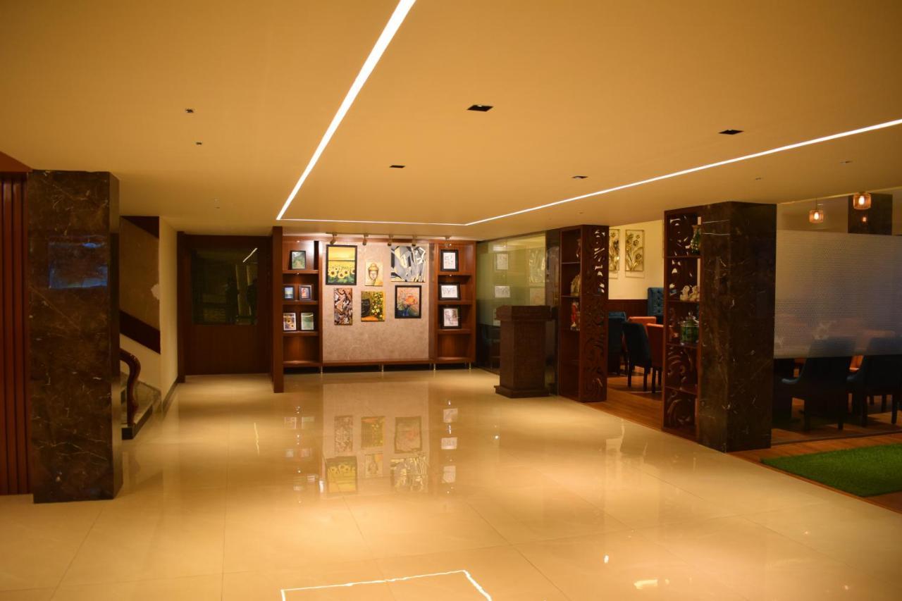 Hotel Ambica Katra 格德拉 外观 照片
