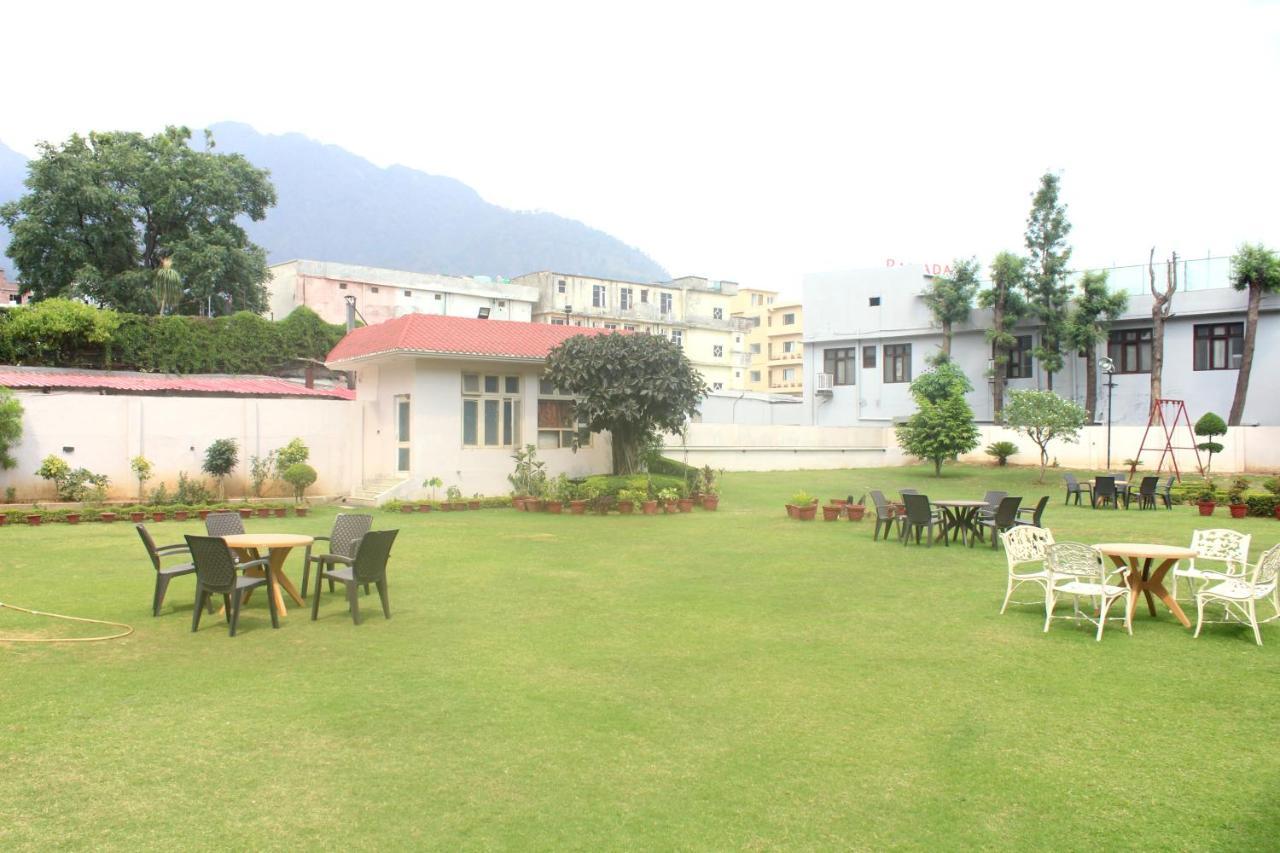 Hotel Ambica Katra 格德拉 外观 照片