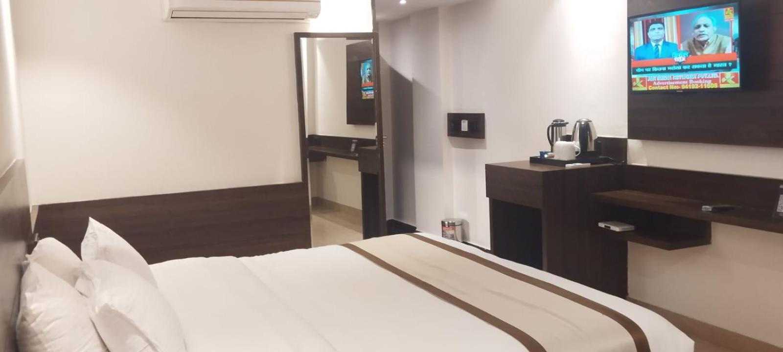Hotel Ambica Katra 格德拉 外观 照片