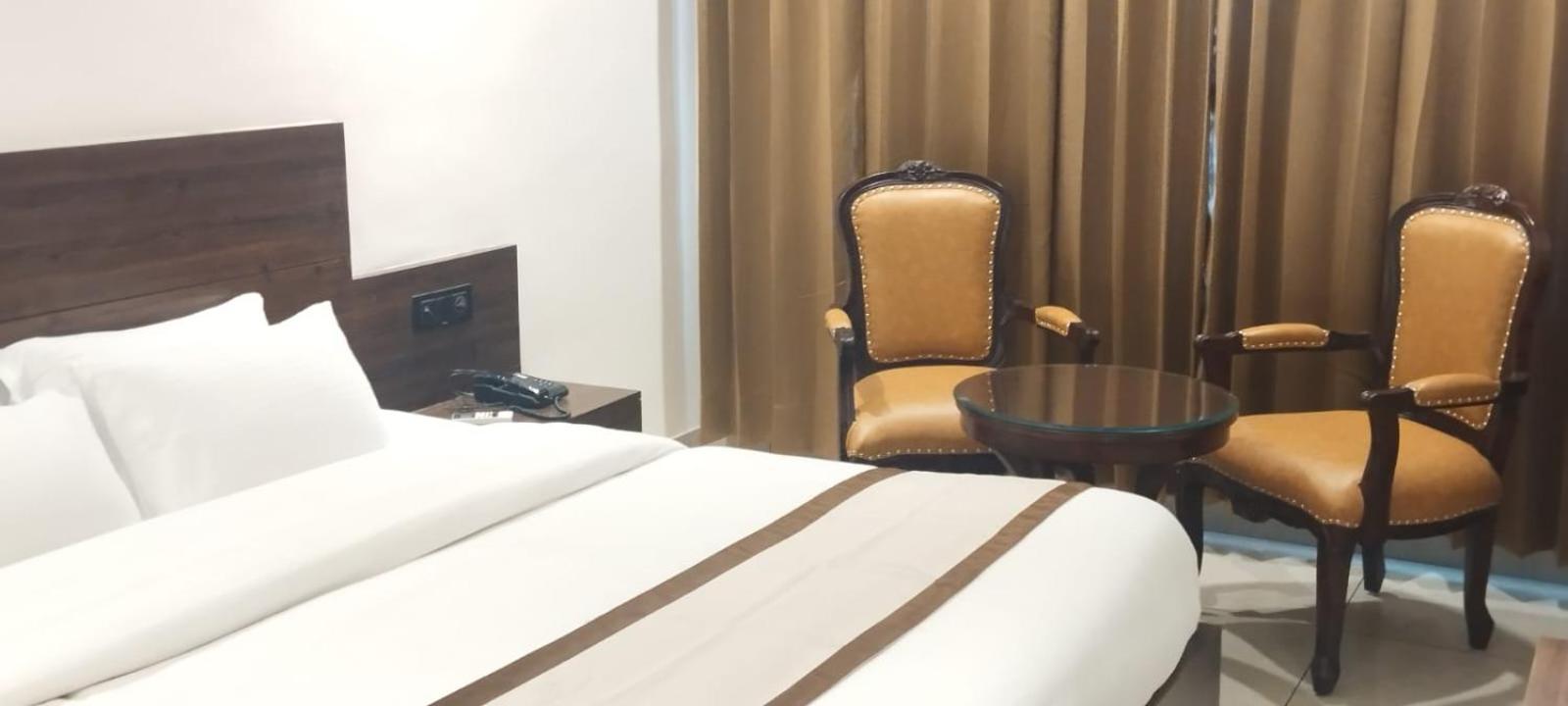 Hotel Ambica Katra 格德拉 外观 照片