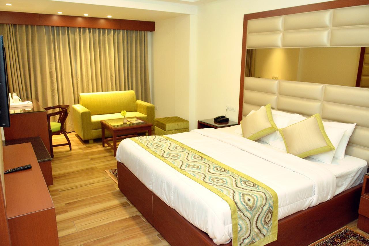 Hotel Ambica Katra 格德拉 外观 照片