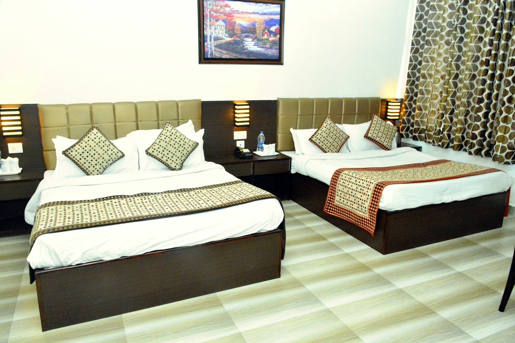 Hotel Ambica Katra 格德拉 外观 照片